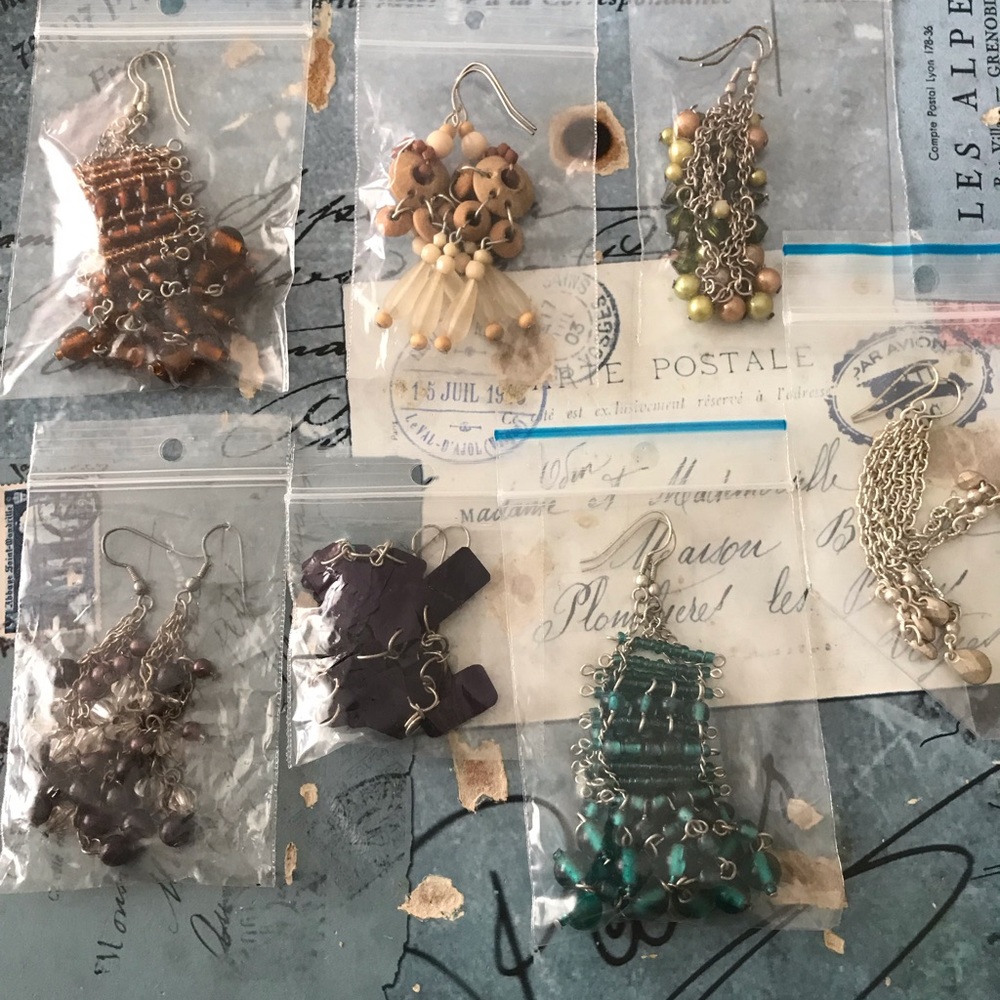 Vintage LOT of 7 pairs 90s earrings